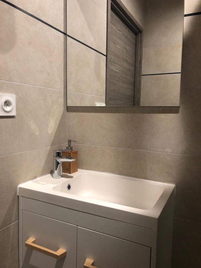 Appartement Avec Spa-Avril A Sept-Camargue 4 Personnes Сен-Лоран-Д'Эгуз Экстерьер фото