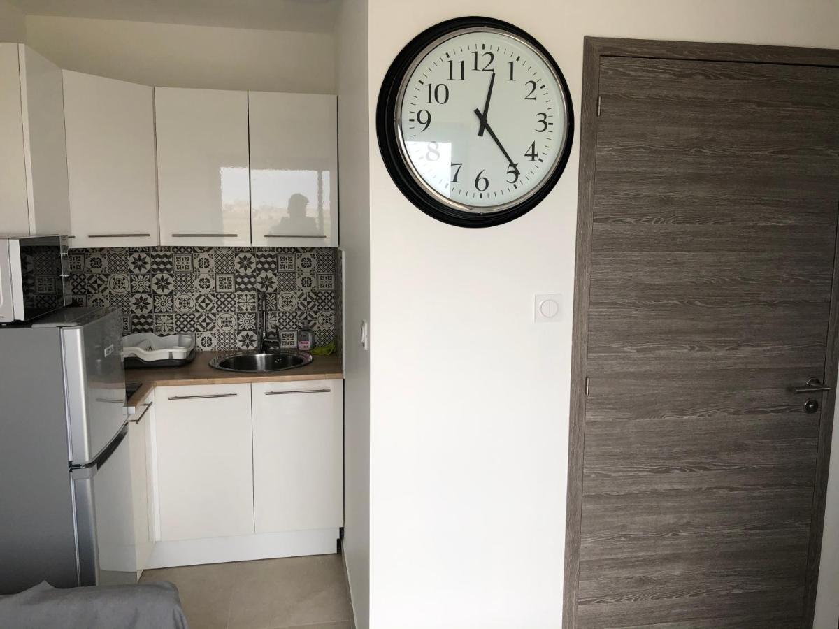 Appartement Avec Spa-Avril A Sept-Camargue 4 Personnes Сен-Лоран-Д'Эгуз Экстерьер фото
